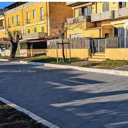 Lungomare Via Roma Apartament *