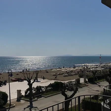 Lungomare Via Roma * Castiglione della Pescaia