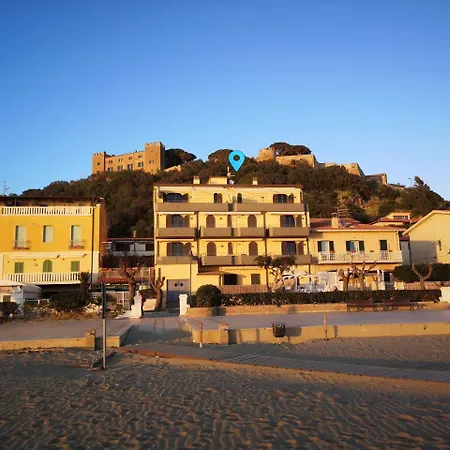 Lungomare Via Roma Castiglione della Pescaia